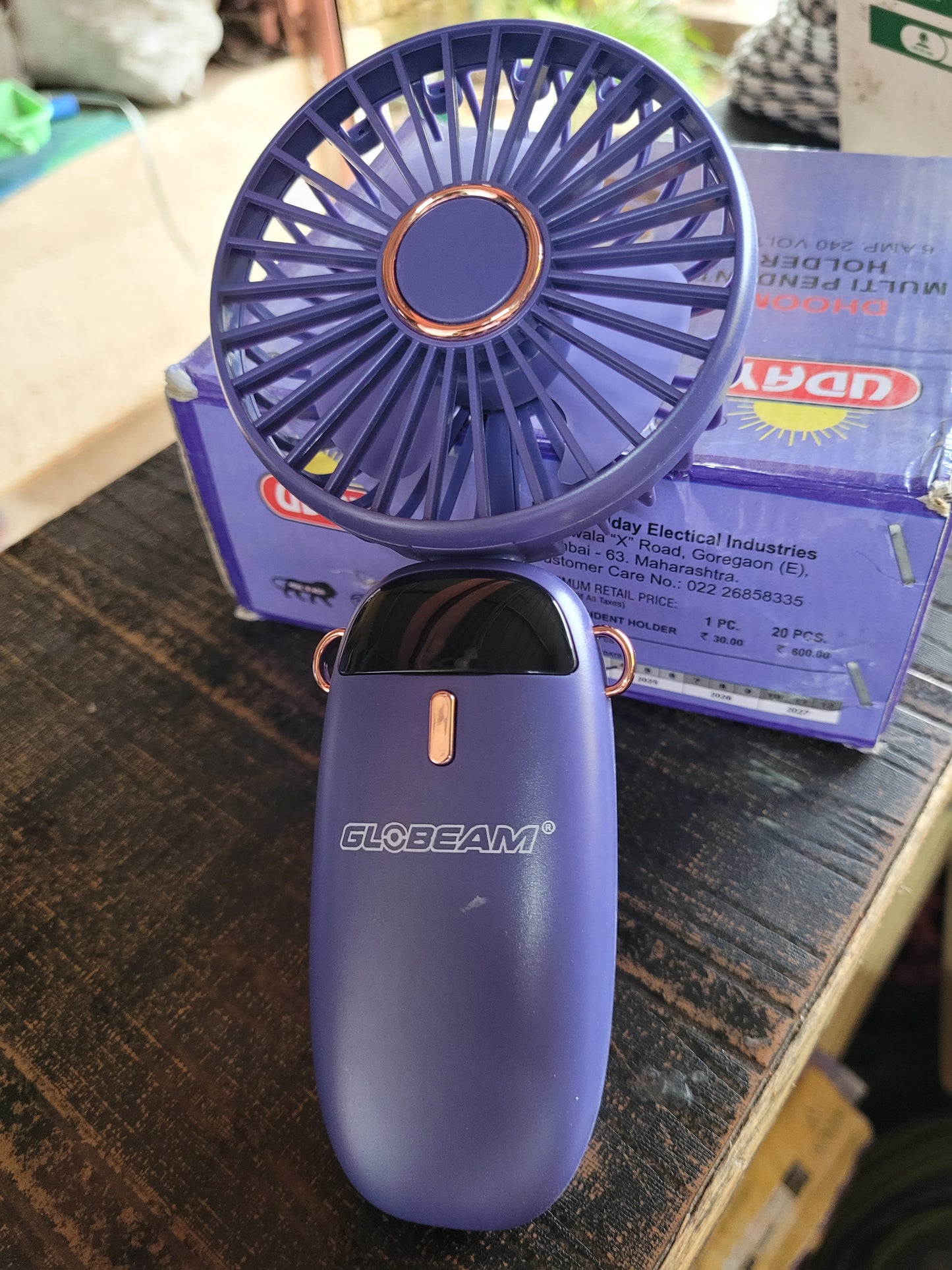 Globeam rechargable handy fan